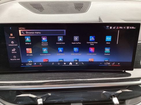 Used 2025 BMW X7 xDrive40i w/ Executive Package AWD/4WD image 3