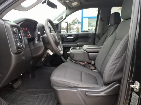 Used 2021 Chevrolet Silverado 2500 Custom image 19