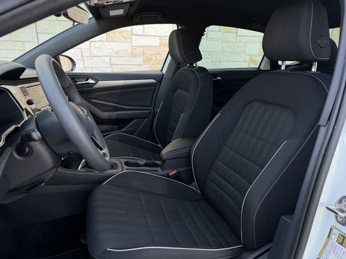 Used 2023 Volkswagen Jetta Sport FWD image 22