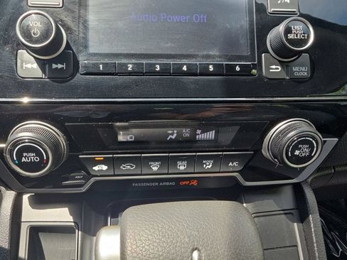 Used 2019 Honda CR-V LX image 18