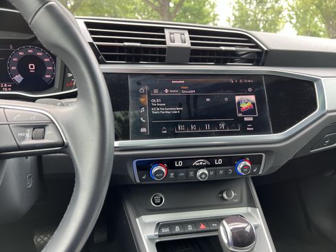 Certified 2023 Audi Q3 2.0T Premium Plus AWD/4WD image 31