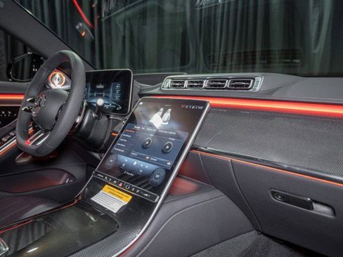 New 2026 Mercedes-Benz S 63 AMG S image 16