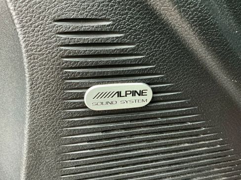 Used 2017 Dodge Challenger GT w/ Driver Convenience Group image 32