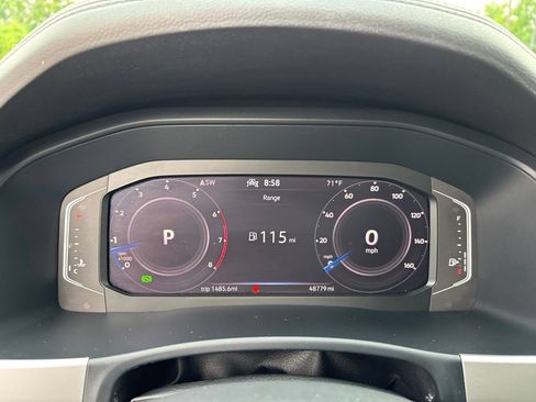Certified 2023 Volkswagen Atlas SE w/ Panoramic Sunroof Package FWD image 18