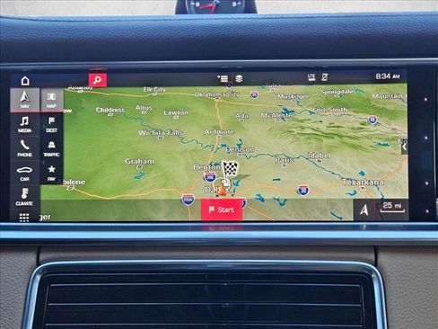 Used 2019 Porsche Panamera image 14