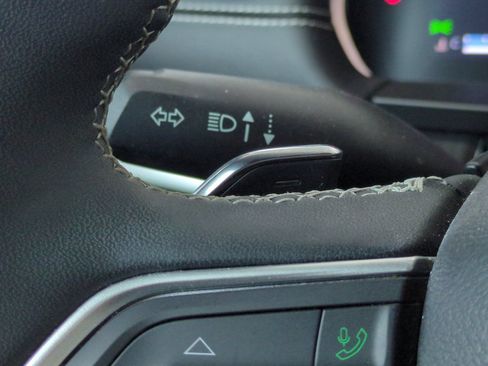 Used 2024 Jeep Grand Cherokee L Laredo AWD/4WD image 36