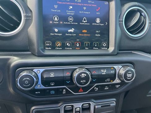 Used 2022 Jeep Wrangler Unlimited Sahara w/ Safety Group AWD/4WD image 42