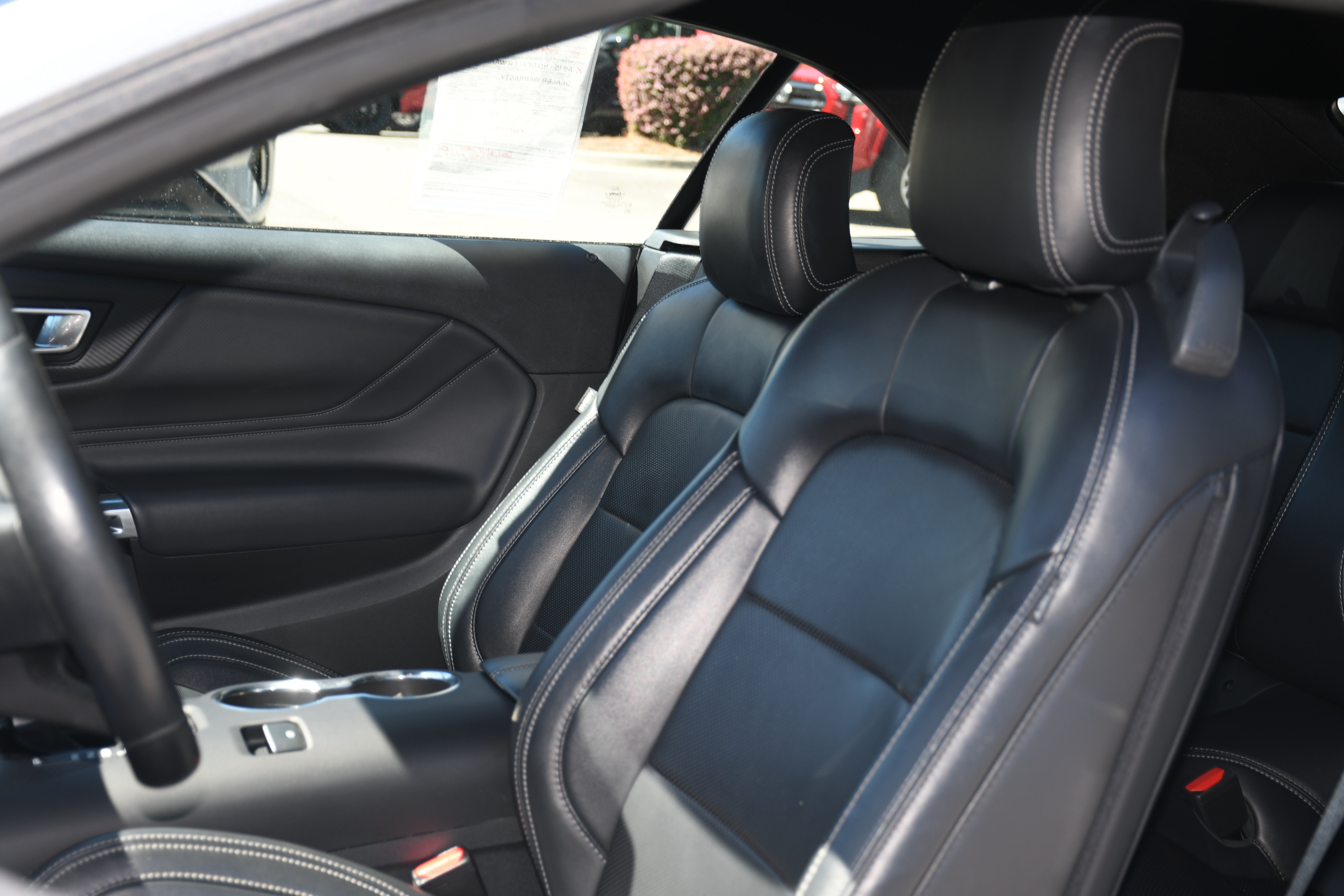 Used 2025 Ford Mustang Premium RWD image 11