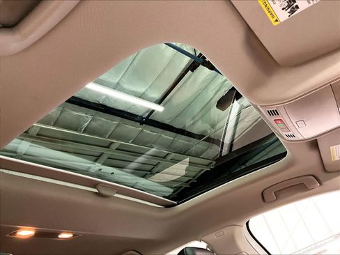 Used 2023 Volkswagen Jetta SEL image 24