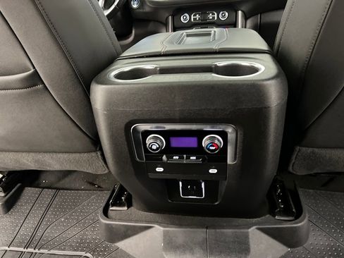 Used 2023 Chevrolet Tahoe RST image 22