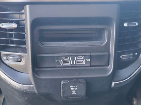 Used 2021 RAM 1500 Laramie w/ Laramie Southwest Edition AWD/4WD image 28