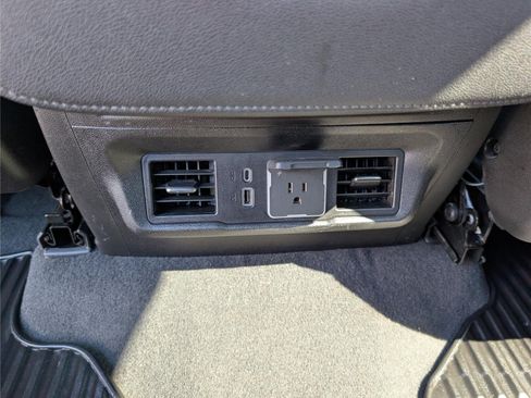 Used 2025 Chevrolet Silverado 2500 LT w/ Convenience Package AWD/4WD image 18