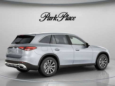 Used 2026 Mercedes-Benz GLC 300 image 22