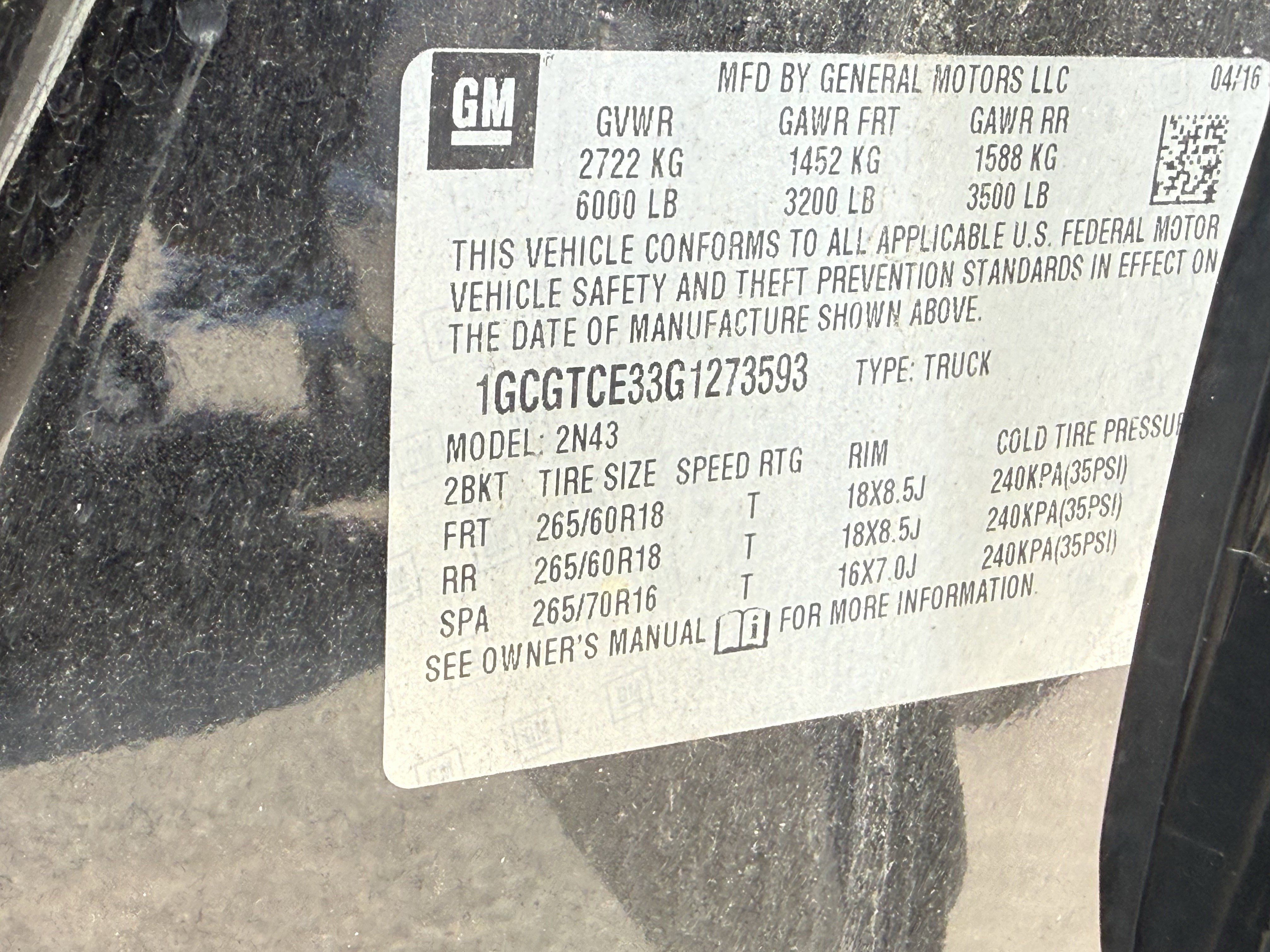 Used 2016 Chevrolet Colorado LT w/ Midnight Edition AWD/4WD image 17