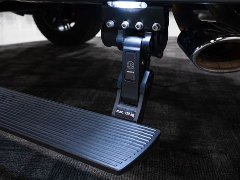 Used 2024 Mercedes-Benz G 63 AMG Squared image 28