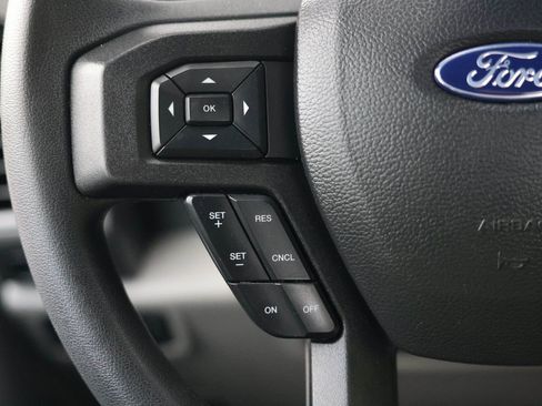 Certified 2022 Ford F550 4x4 Regular Cab Super Duty w/ Power Equipment Group image 17