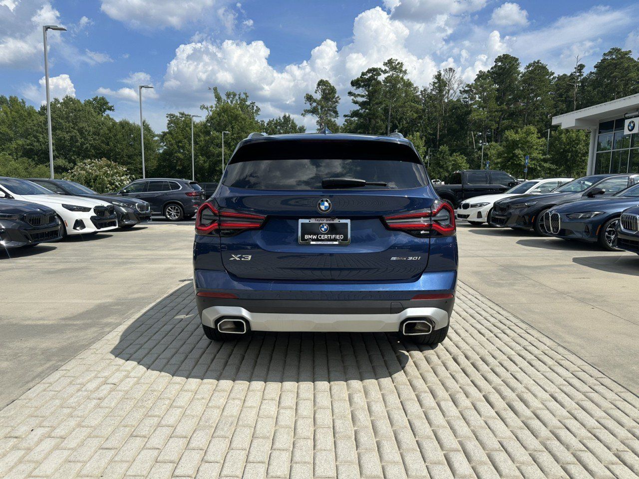 Used 2024 BMW X3 sDrive30i w/ Convenience Package RWD image 16