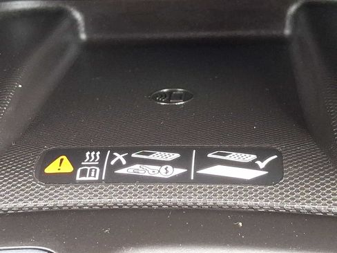 Used 2020 Chevrolet Equinox Premier AWD/4WD image 26