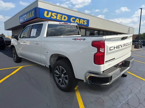 Used 2024 Chevrolet Silverado 1500 LT AWD/4WD image 7