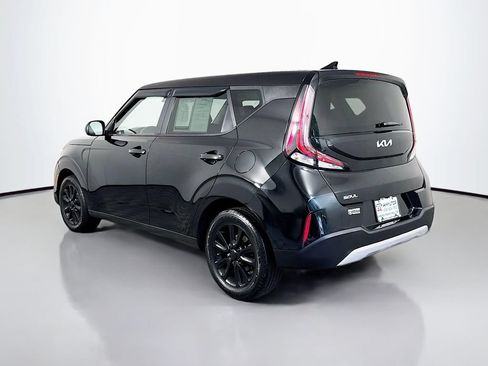 Used 2023 Kia Soul LX FWD image 6