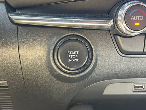 Used 2019 MAZDA MAZDA3 Sedan w/ Select Package FWD image 28