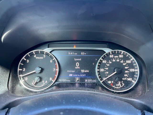 Used 2021 Nissan Altima 2.5 SR FWD image 12