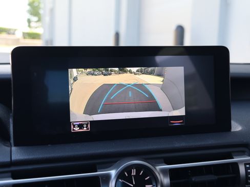 Used 2021 Lexus IS 350 F Sport RWD image 25