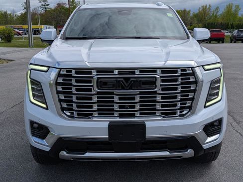 New 2026 GMC Yukon Denali w/ Advanced Technology Package AWD/4WD image 2