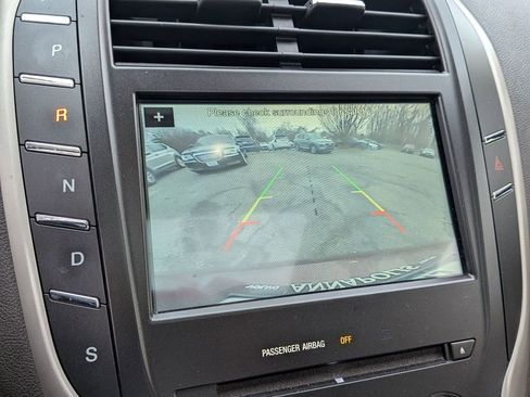 Used 2016 Lincoln MKC Select w/ Select Plus Package image 11