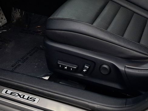 Used 2017 Lexus IS 350 F Sport image 12