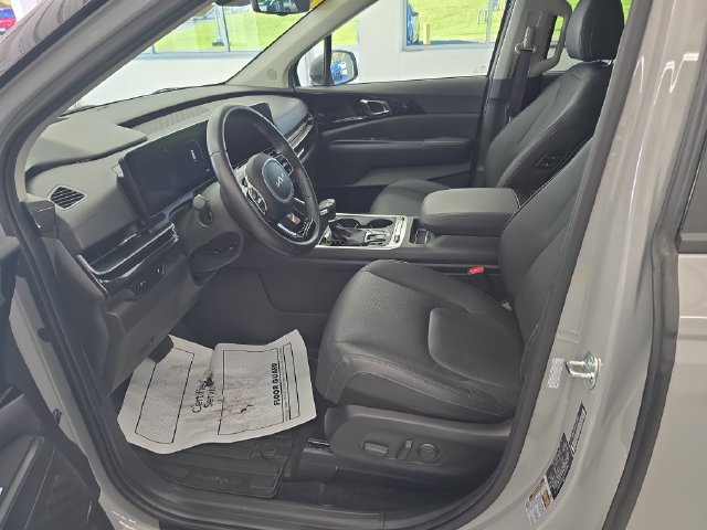 Used 2026 Kia Carnival SX Prestige FWD image 14