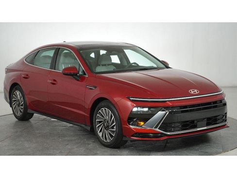 New 2026 Hyundai Sonata SEL image 1