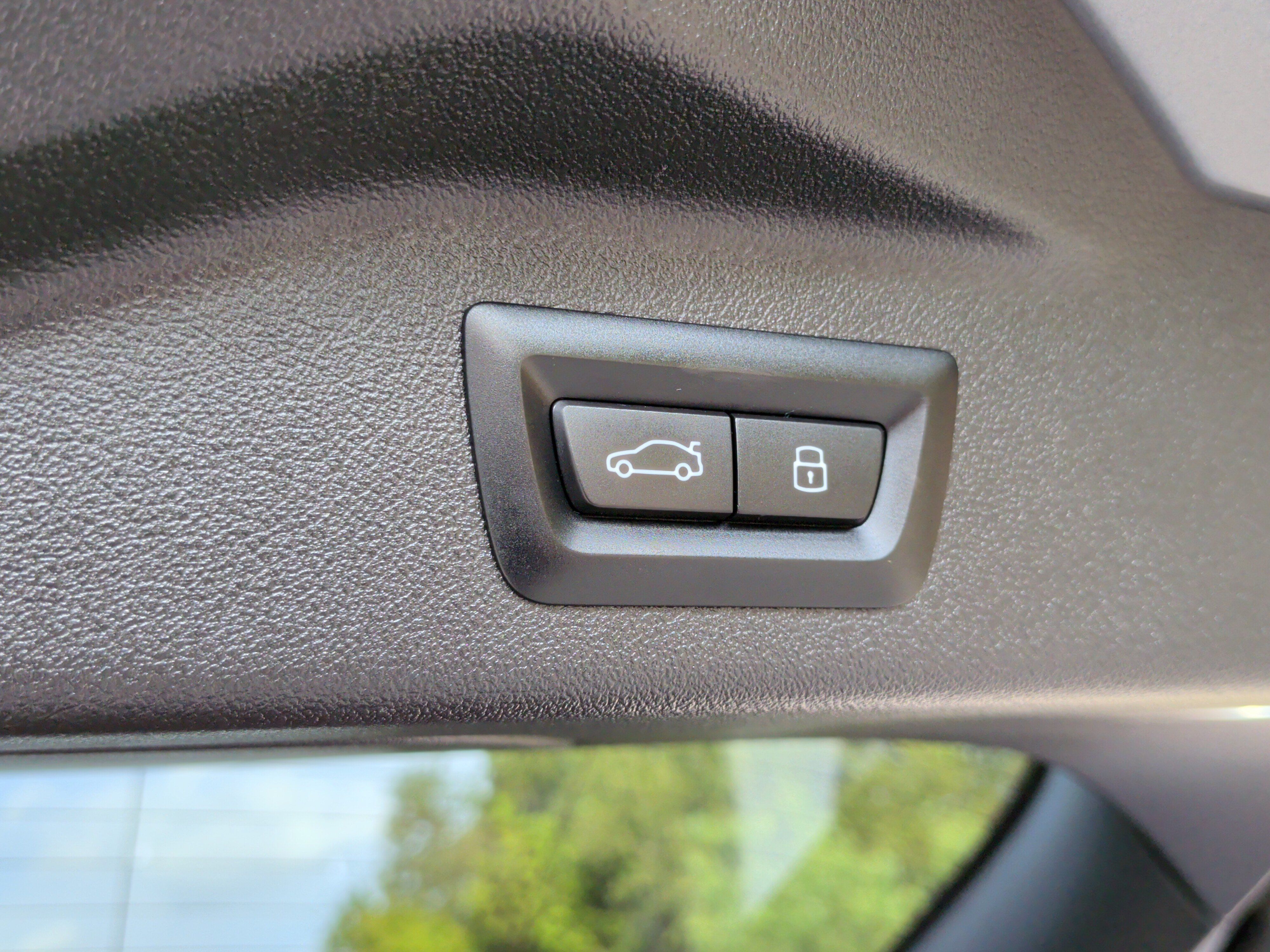 Certified 2024 BMW X7 M60i AWD/4WD image 46