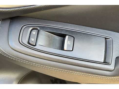 Certified 2022 Subaru Forester Touring w/ Popular Package #2 image 21