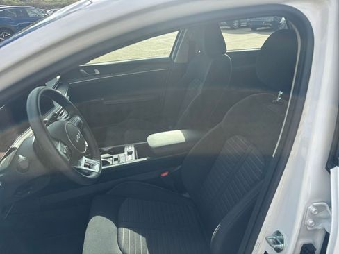 Used 2025 Kia K5 LXS image 35
