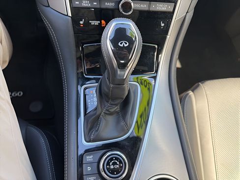 Used 2021 INFINITI Q60 3.0t Luxe w/ Essential Package image 22