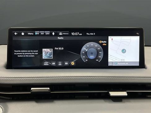 Used 2025 Genesis GV70 3.5T Sport w/ Sport Prestige Package image 19