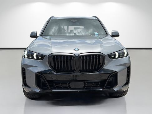 New 2026 BMW X5 sDrive40i w/ M Sport Package RWD image 8