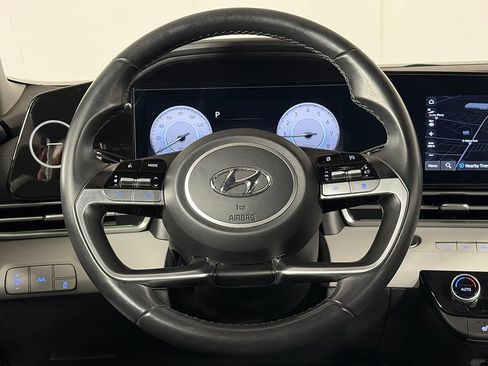Used 2023 Hyundai Elantra Limited w/ Cargo Package FWD image 34