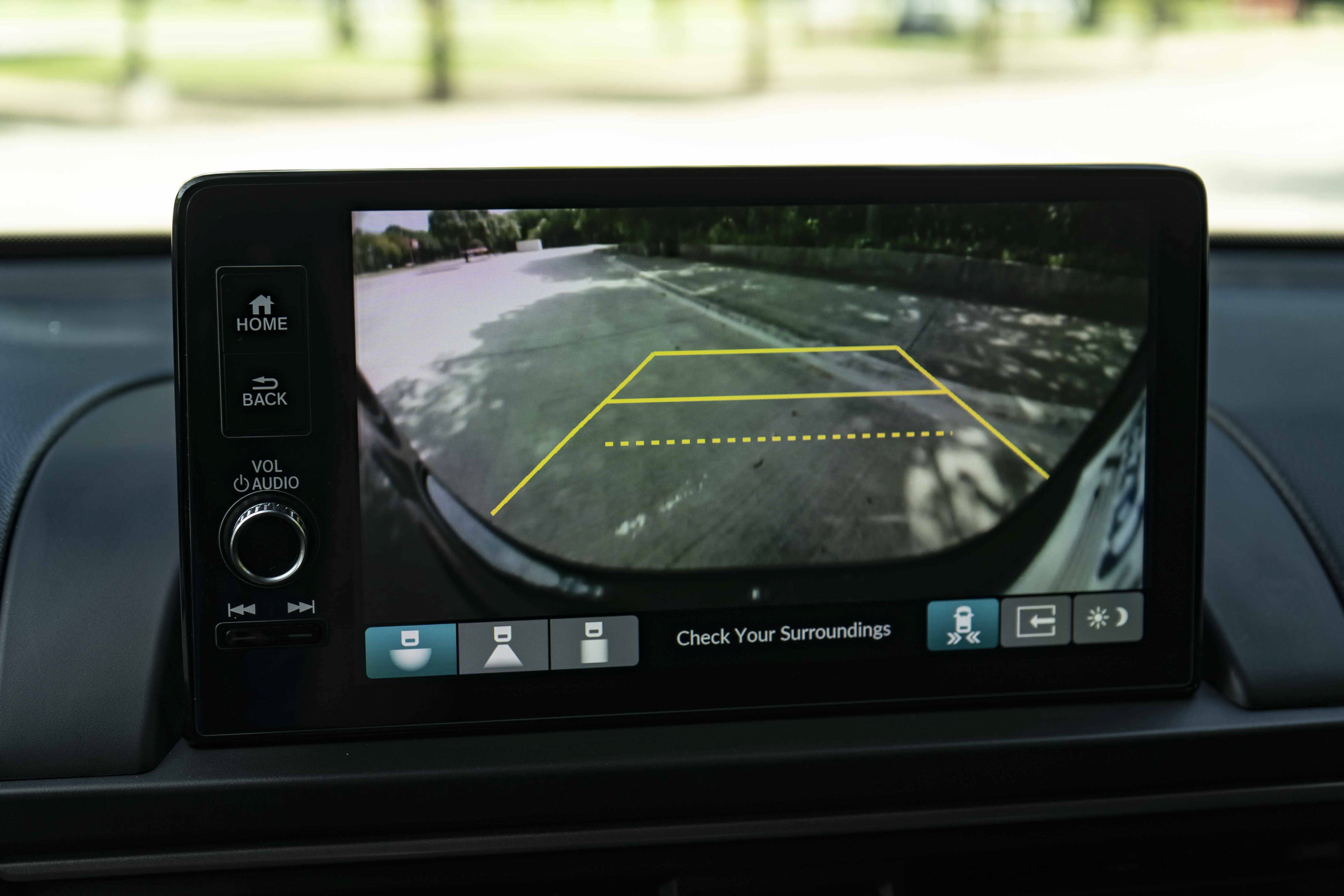 Used 2025 Honda Pilot EX-L image 32