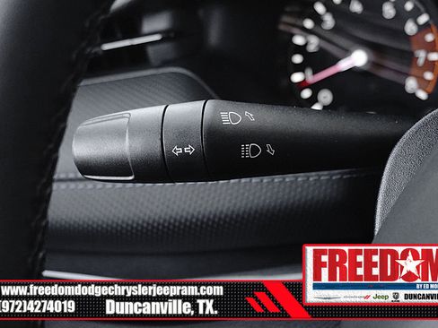 New 2026 Jeep Compass Latitude image 28