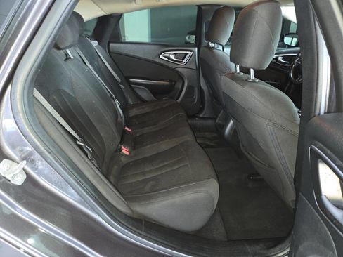 Used 2015 Chrysler 200 Limited w/ Convenience Group FWD image 24