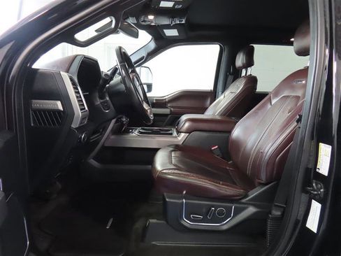 Used 2017 Ford F450 Platinum w/ Platinum Ultimate Package image 14