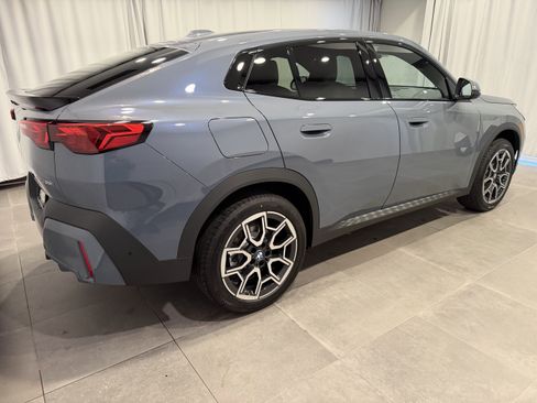New 2026 BMW X2 xDrive28i w/ Convenience Package image 6