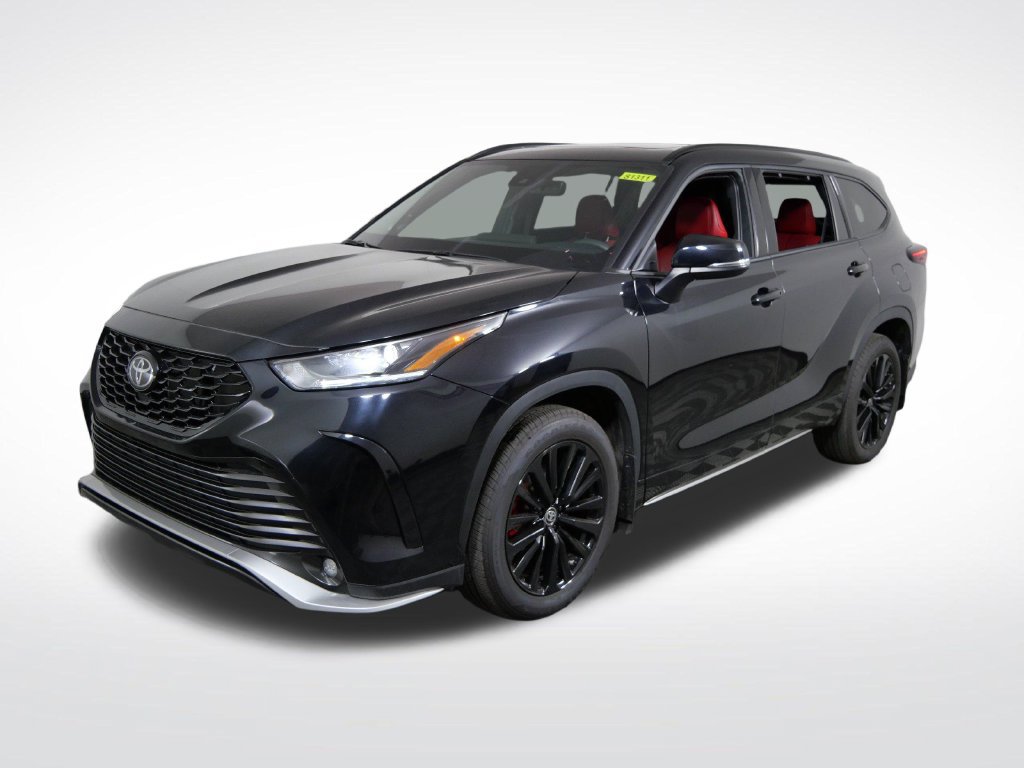 Used 2024 Toyota Highlander Limited AWD/4WD image 9