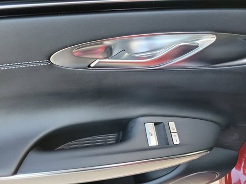 Used 2023 Genesis GV70 2.5T Select w/ Select Package image 10