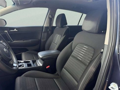 Used 2018 Kia Sportage LX FWD image 10