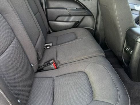 Used 2019 Chevrolet Colorado LT w/ LT Convenience Package image 37