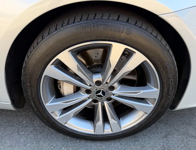 Used 2018 Mercedes-Benz S 560 4MATIC Sedan image 34