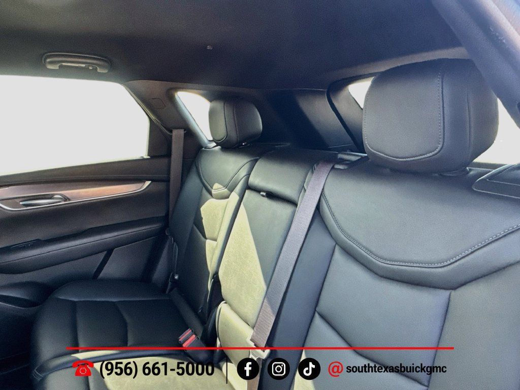 Used 2021 Cadillac XT5 Luxury FWD image 25
